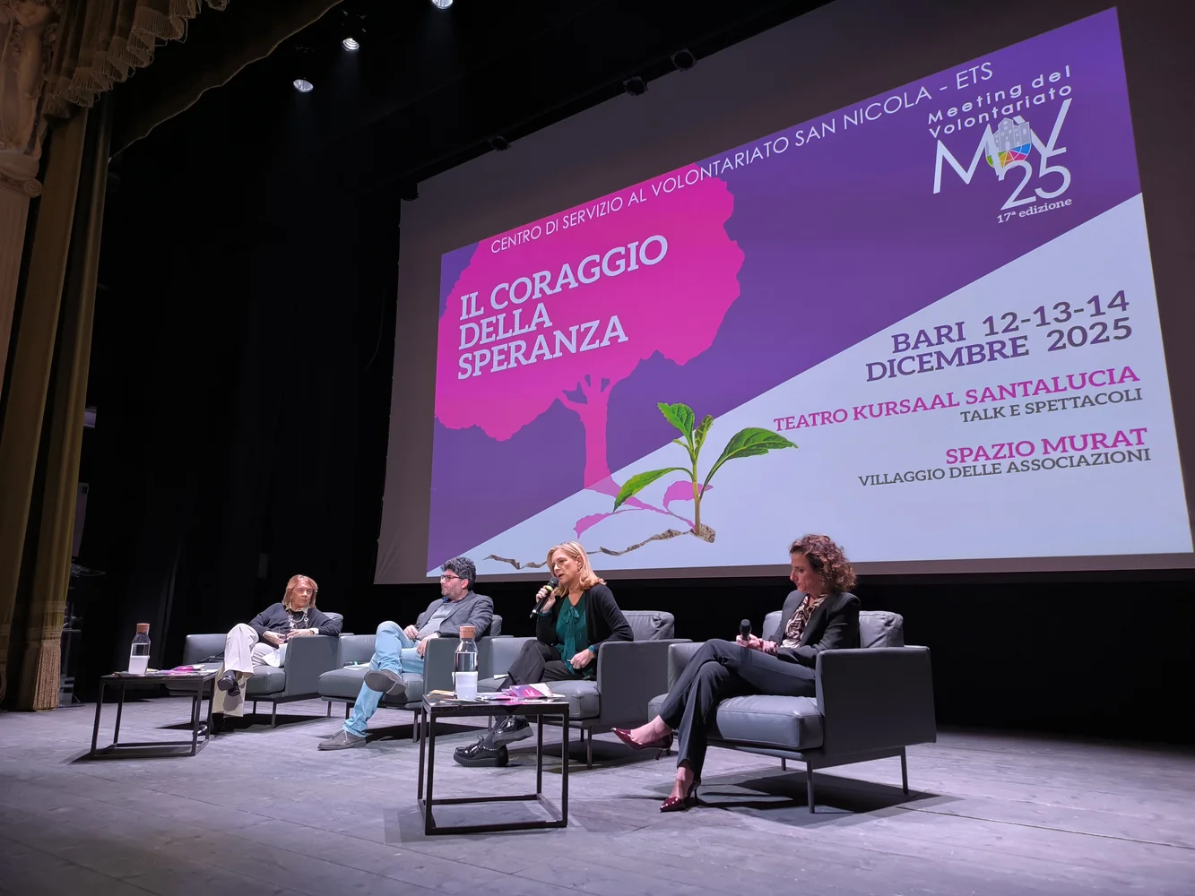Foto dell'incontro "Per una speranza dello sguardo - Il coraggio dell'ascolto" - Meeting del Volontariato 2025 "Il Coraggio della Speranza" 13 Dicembre 2025 ore 10:00